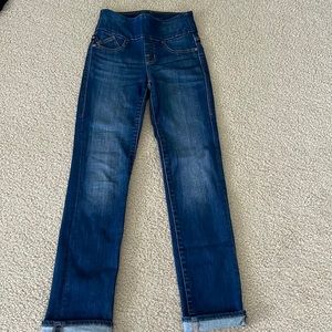 Rock and republic pull on ankle